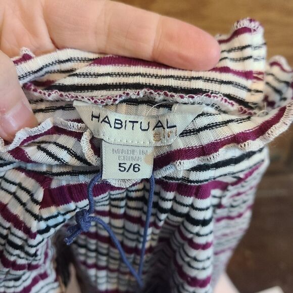 Habitual Girl Striped Mock Turtleneck Size 5/6 - Picture 3 of 4